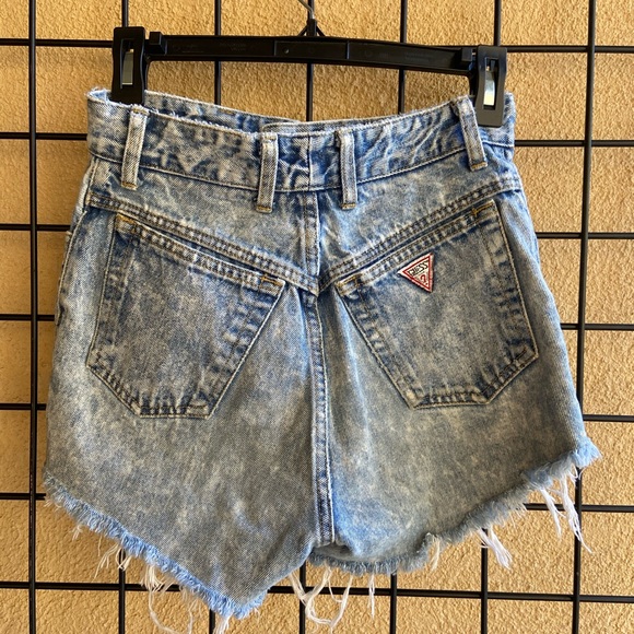 `Guess’ high-waisted and distressed shorts - Picture 2 of 2